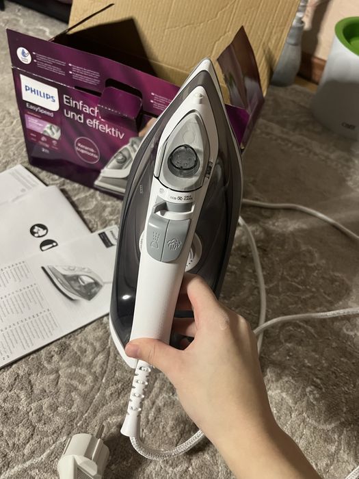 утюг Philips новий