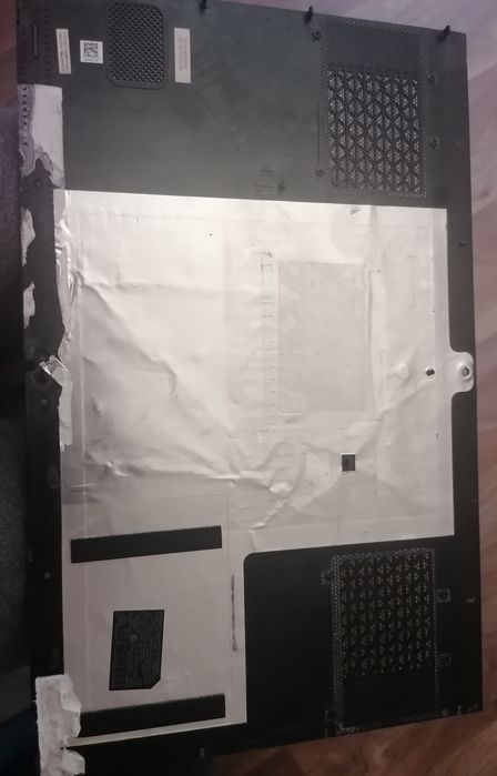 Tylna, Dolna pokrywa obudowa Dell Inspiron 15 7567