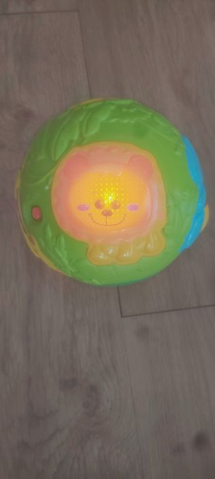 Vendo bola interativa Fisher Price