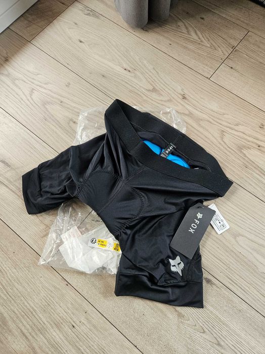 Spodenki Fox Tecbase Lite Liner Black - L
