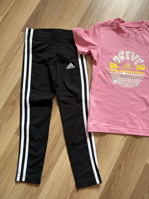 Komplet Adidas legginsy bluzka 110 116