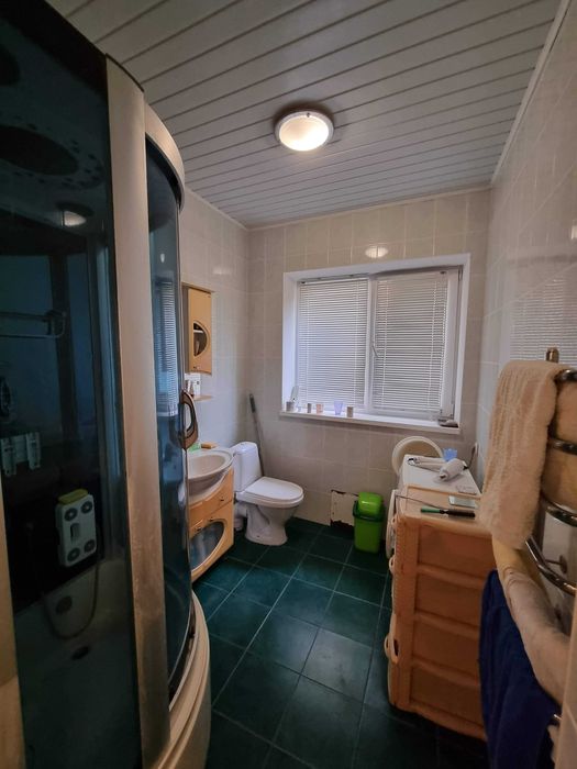 Будинок біля озера, с. Слобода Черкаського району