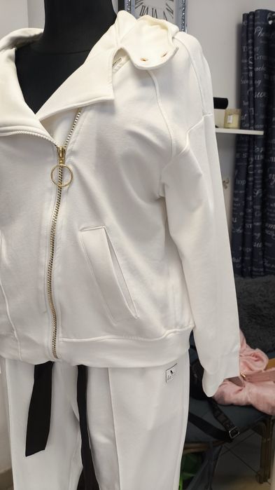 La mu piękna bluza ramoneska biała bawełna rozm S m l xl XXL