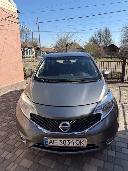 Nissan Note E12,2015 року