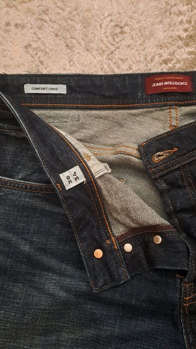 Чоловічі джинси Jack & Jones. Regular Fit