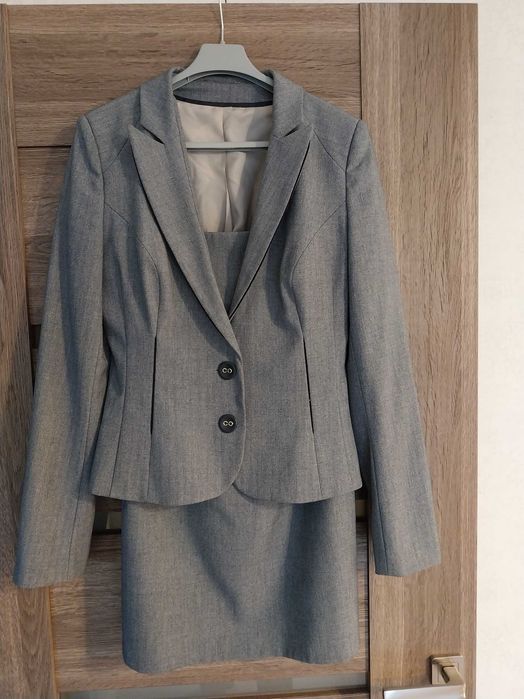 Pretty one, garsonka, jak nowa, bardzo dobra jakościowo , 38/42