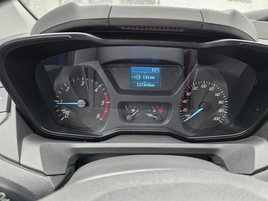 Vendo ford transit impecavel