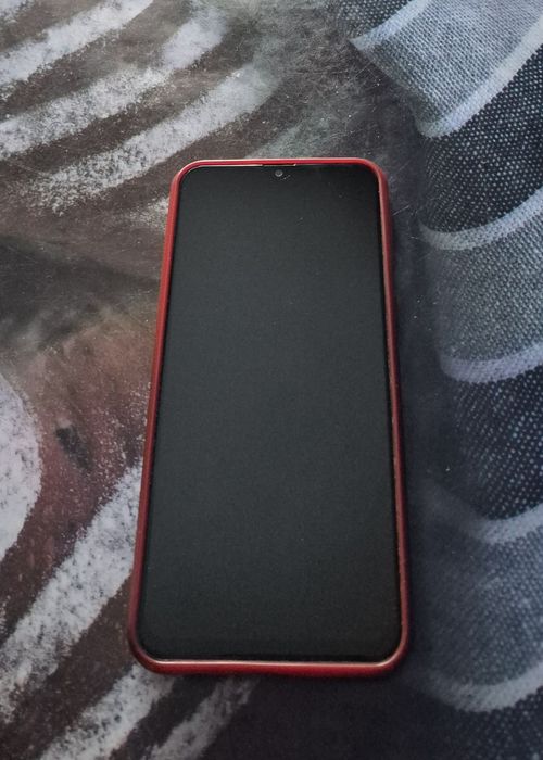 Мобільний телефон Samsung Galaxy M20 4/64GB