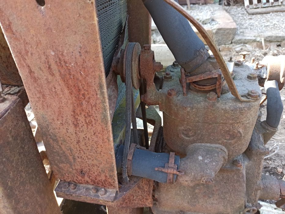 Двигун під відновлення