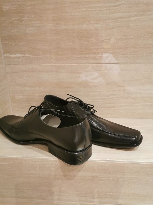 Buty ze skóry 42