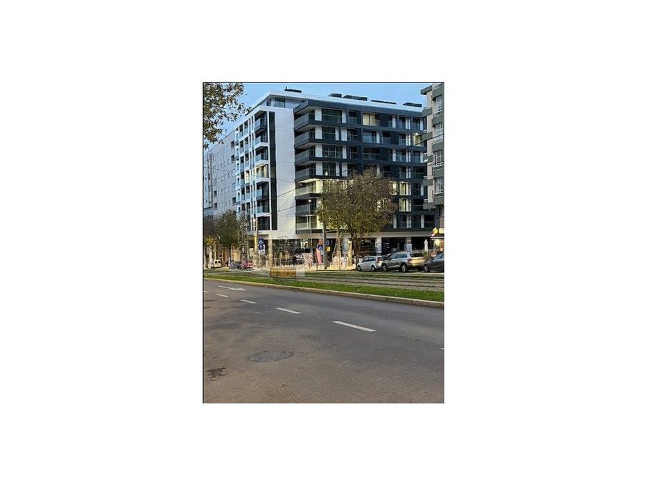 Excelente Apartamento T0, Com Varanda, Junto Ao Metro Em Vila Nova ...