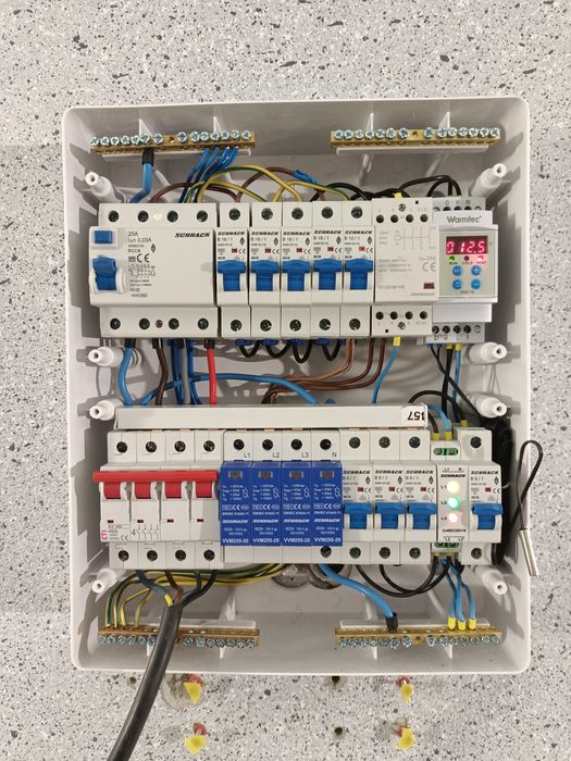 Elektryk, elektromonter