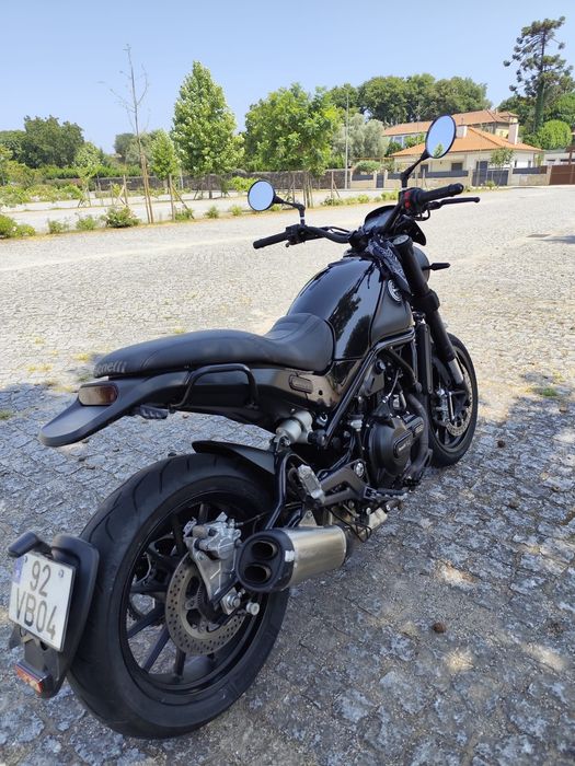 Benelli Leoncino 500
