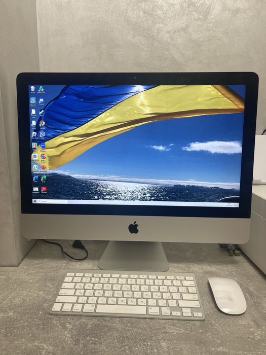 Apple iMac 16.2  2015 року 21.5 екран  8GB. SSD 1T
