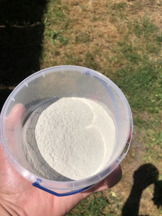 Перламутровий пігмент 550 грн за кг серебряни, 800 грн за кг золотого