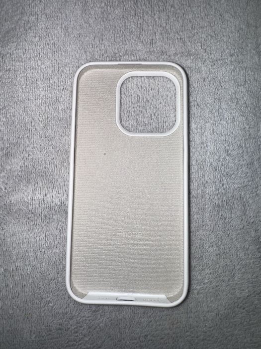 Різні чохли для iPhone 15 Pro