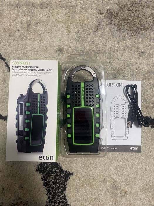 Радіоприймач Eton Scorpion . Радіо