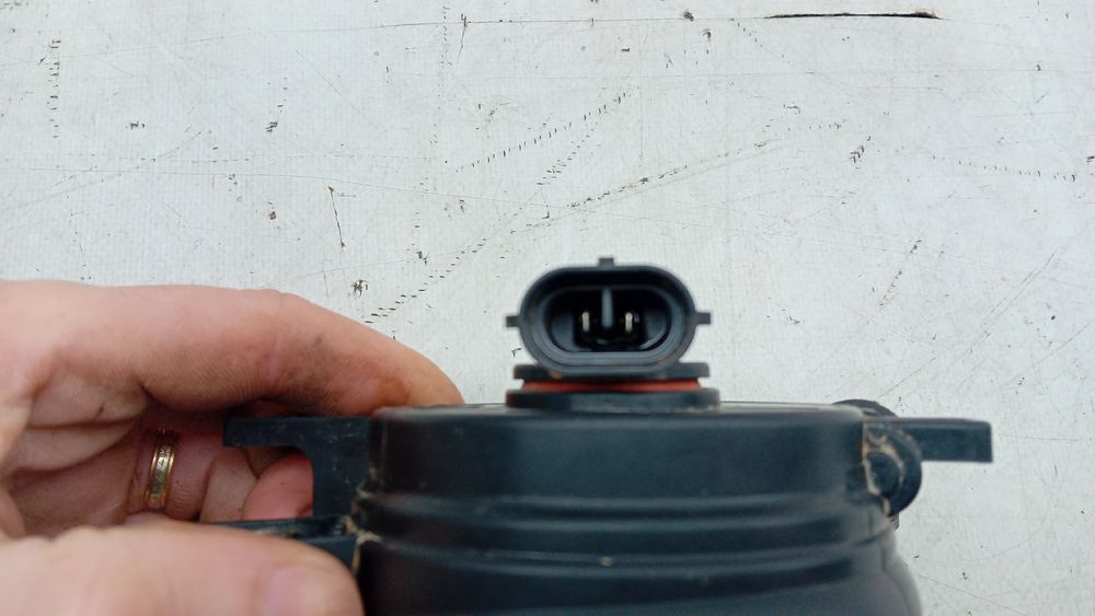 Farol nevoeiro frente esquerdo BMW X1 (E84)