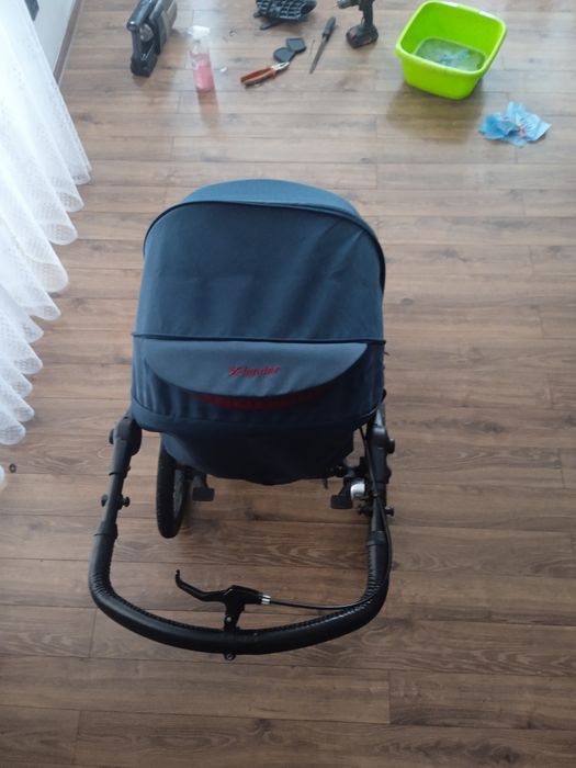 Wózek dziecięcy sportowy