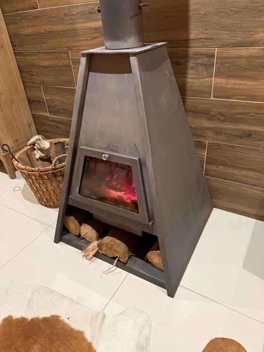 Wood burning stove