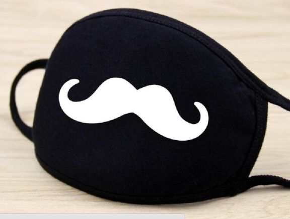 Маска весёлая  (светится в темноте!)  Усы