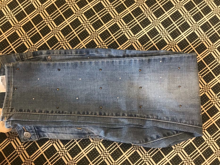 Классные джинсы Levi’s