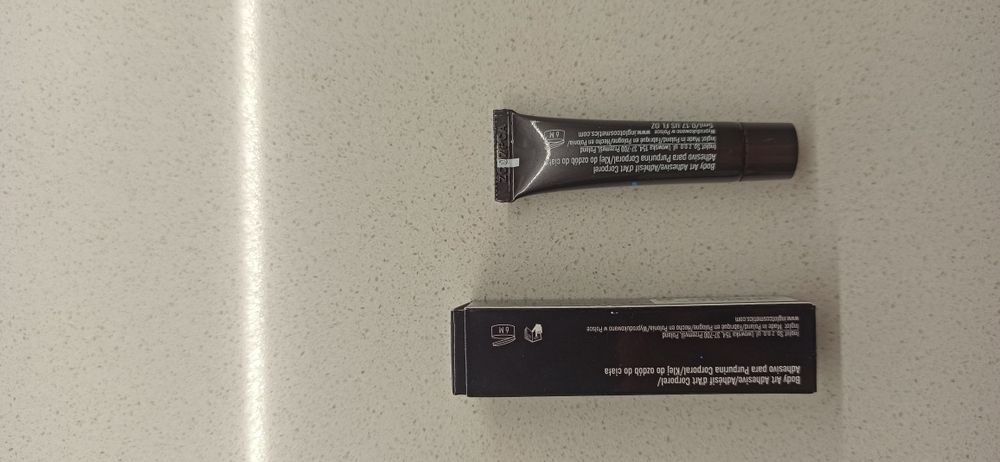 Inglot, body art, adhesive, klej do ozdób do ciała