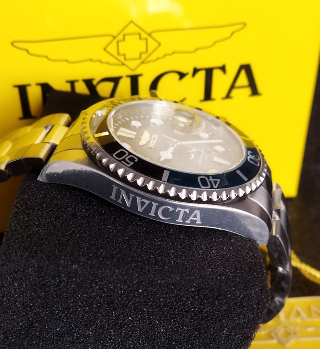 Invicta 30807 43 мм акула - молот
