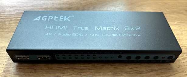 KVM HDMI Switch 4K com cabos