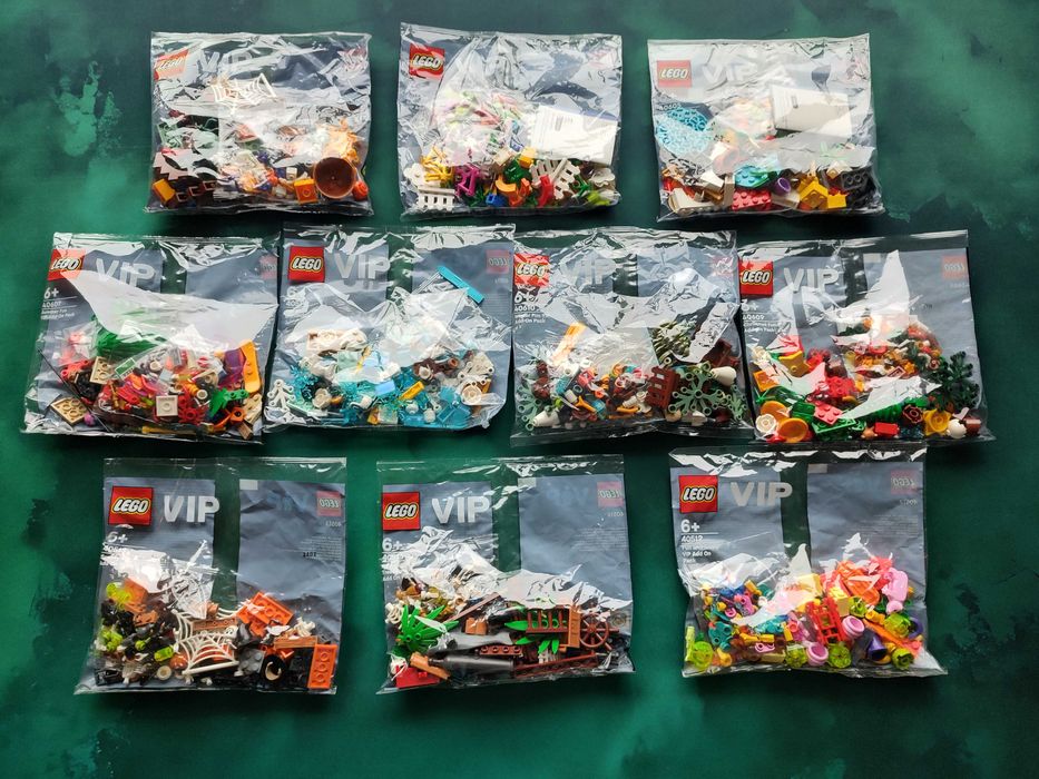 LEGO komplet VIP packów