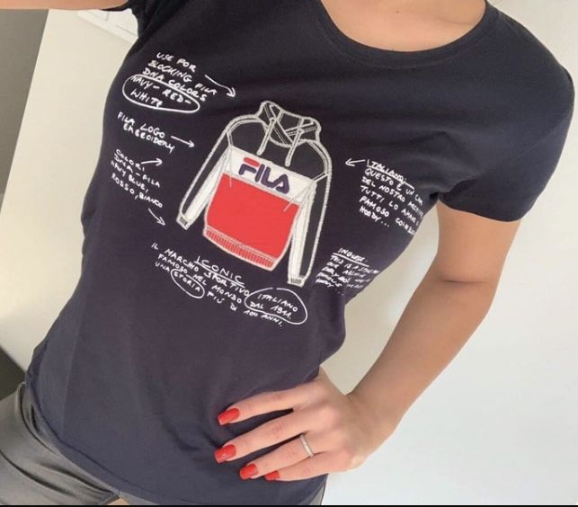 T-shirt bluzka z wyszywanym logo Fila S