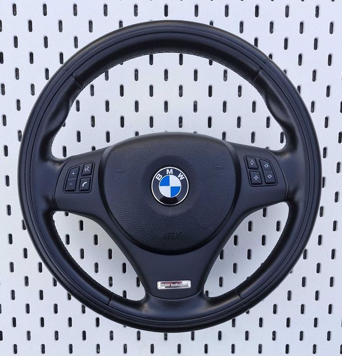 Kierownica indyvidual BMW E90 E91 E92 E93 E81 E82 E87 E88