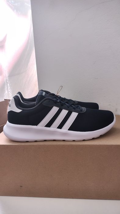 Adidas model Lite Racer 3.0. buty sportowe wkładka 43 1/3