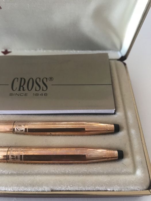 Cross Lapiseira e Esferográfica folheadas a ouro com estojo