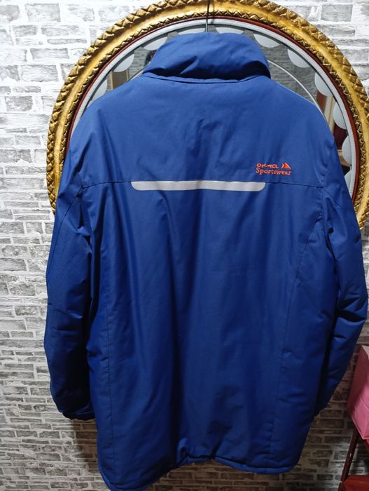 Чоловіча куртка в ідеальному стані