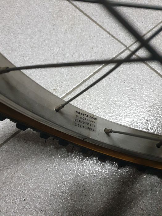 Bicicleta de criança  Orbita