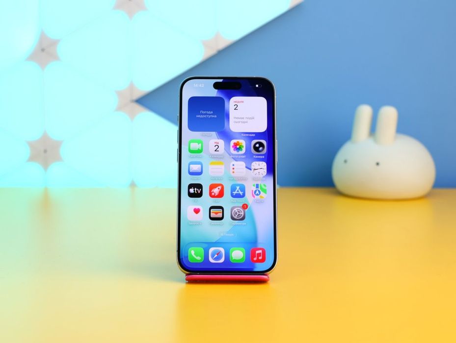 Смартфон Apple iPhone 15 Pro 128GB White (173740) Б/У З ГАРАНТІЄЮ