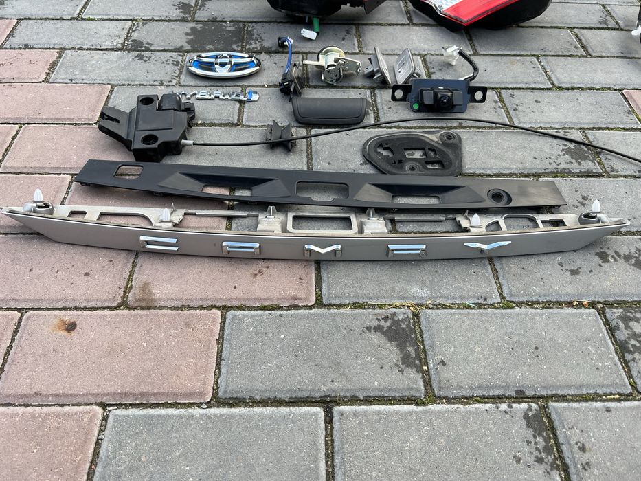 Toyota Camry 70 Фонарь Камера Замок Проводка Накладка Кришка комлект