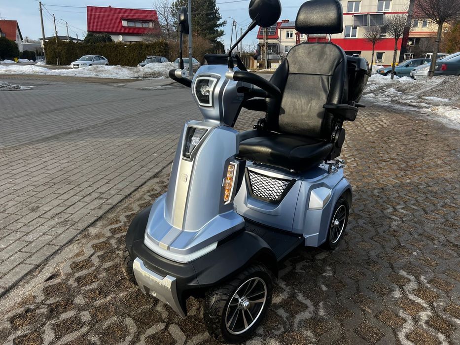 Wozek inwalidzki skuter dla seniora elektryczny econelo 4 kola senior