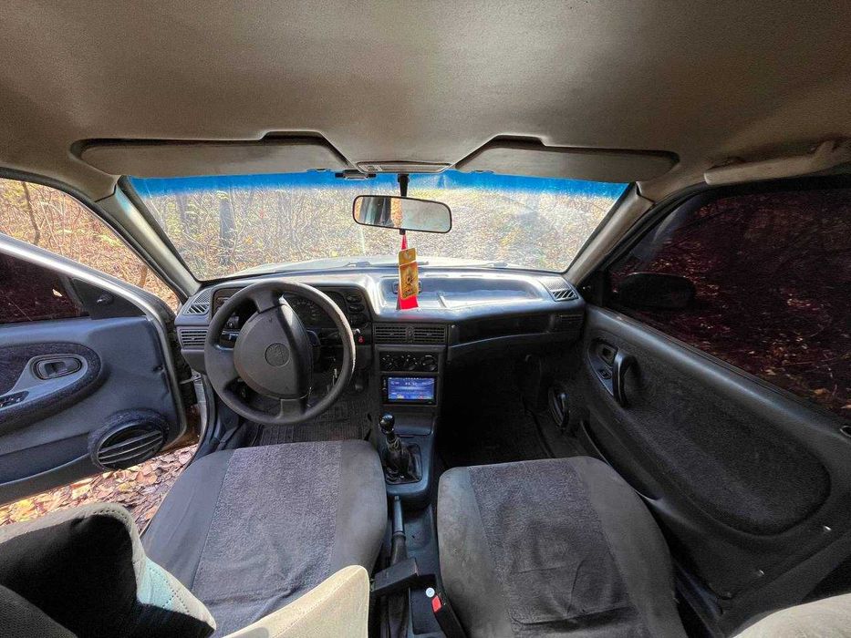 Продам дуже чудовий автомобіль Daewoo Nexia