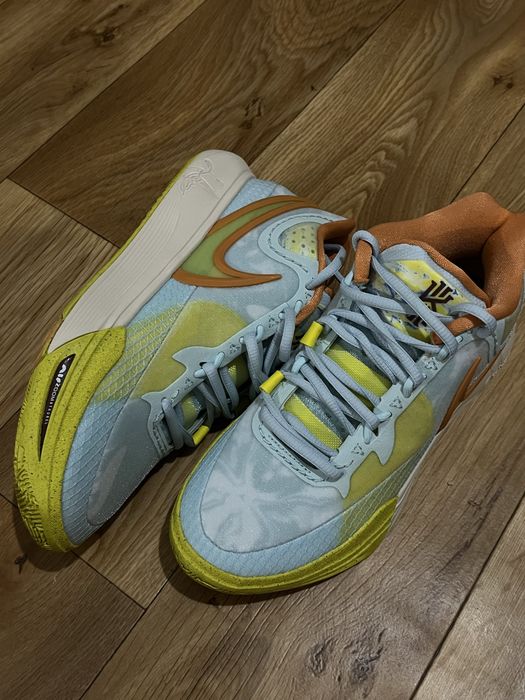 Оригінал Nike Kyrie 8 Eagle DJ6017-400, р. 39