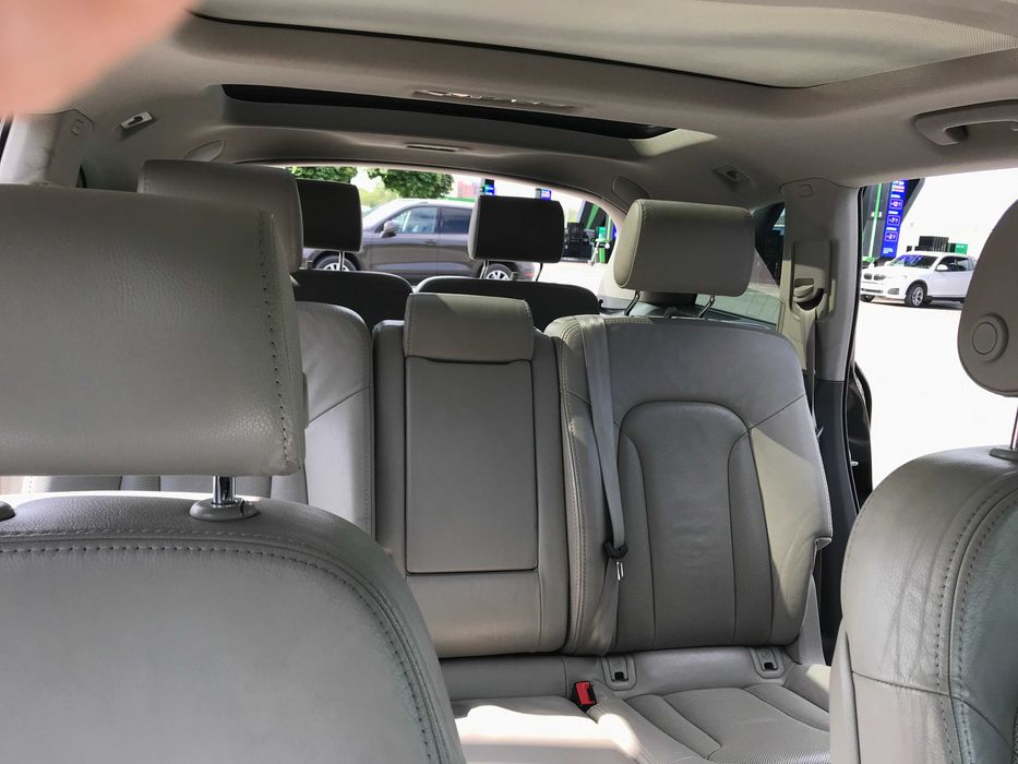 Audi Q7 2009 VIN WAUZZZ4L7AD000946 фото оголошення 13 з 24