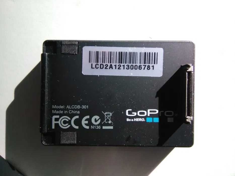 GoPro Hero3+ Como nova+ bateria e LCD traseiro (extras sob orçamento)