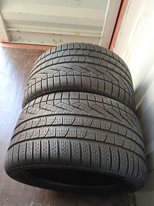 Opony Zimowe 295/35R18 Pirelli Sottozero Para