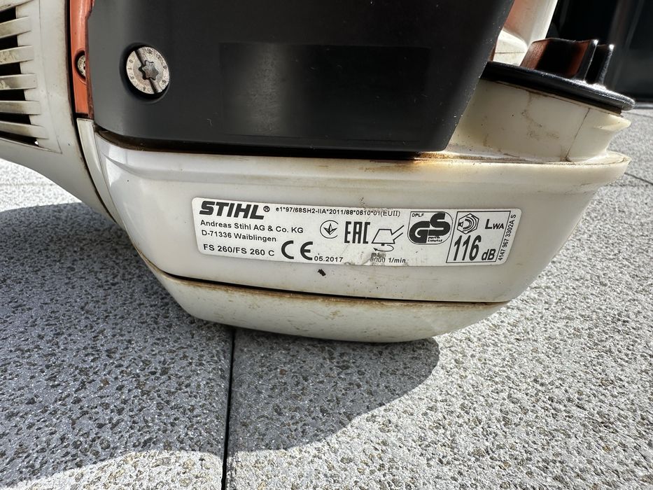 Roçadora STIHL FS260