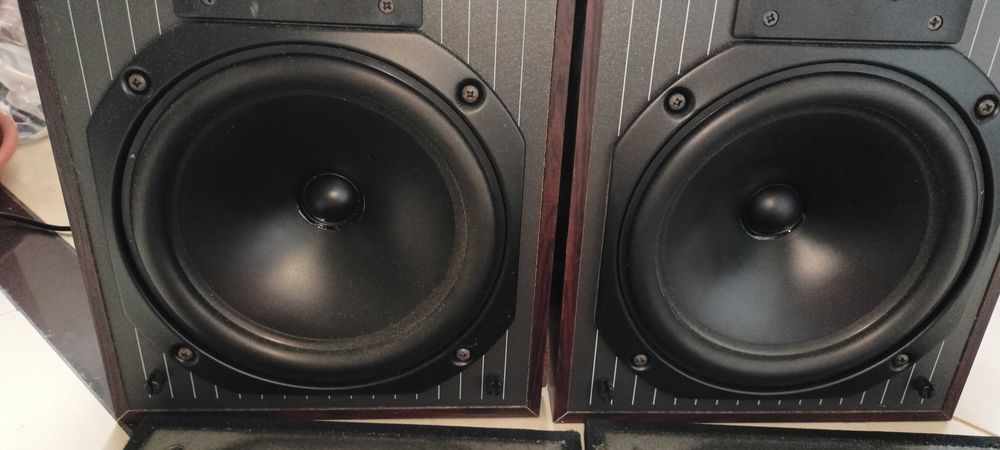 Kolumny KEF-C20