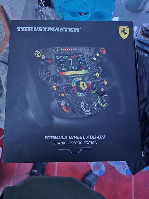 Simracer base trustmaster pc racer