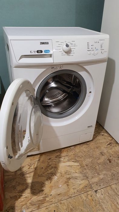 Стиральная машина Zanussi