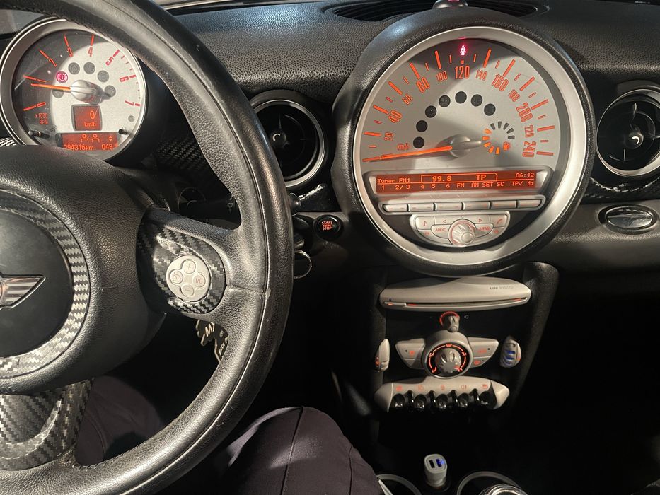 Mini cooper d 1.6 — photo 4