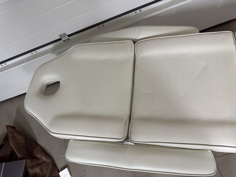 Fotel kosmetyczny łózko kosmetyczne do masazu super stan jak nowe